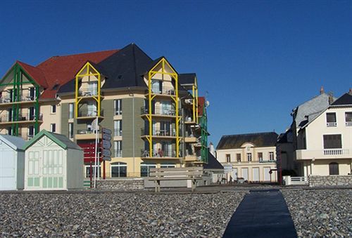 Madame Vacances Les Terrasses De La Plage กาเยอ-ซูร์-แม ภายนอก รูปภาพ